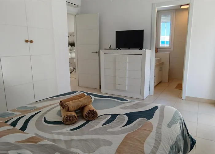 Casa Rafa Villa, 4br Private Pool, Costa Adeje, Tenerife Nyaraló